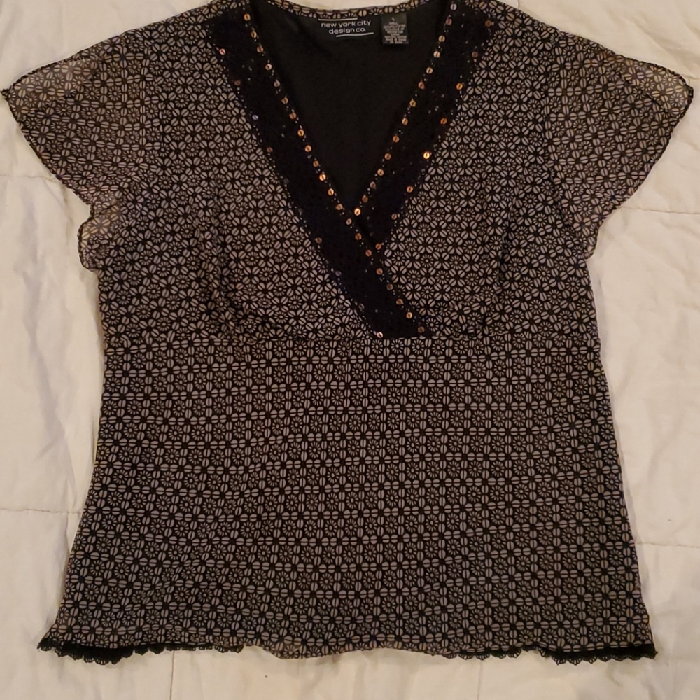 New York city design Co women's size L